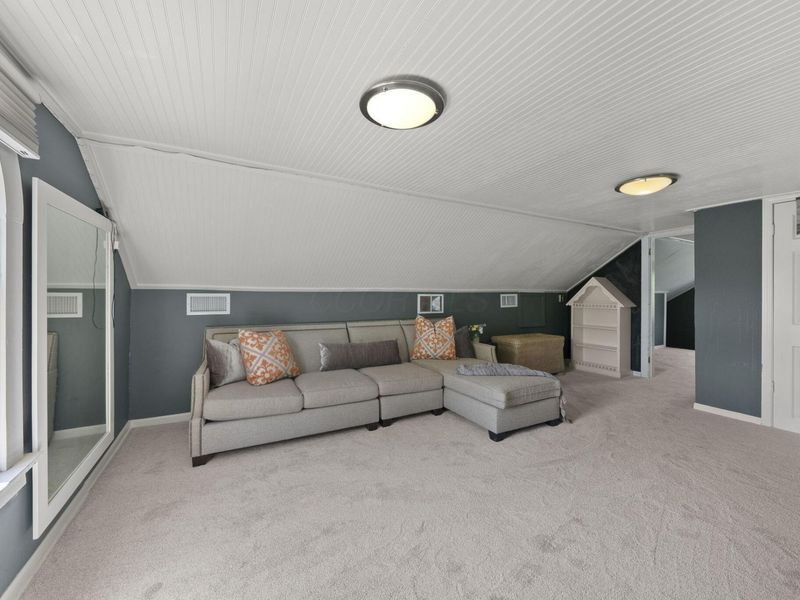 2095 Tremont Road, Columbus, OH 43221 Photo 57