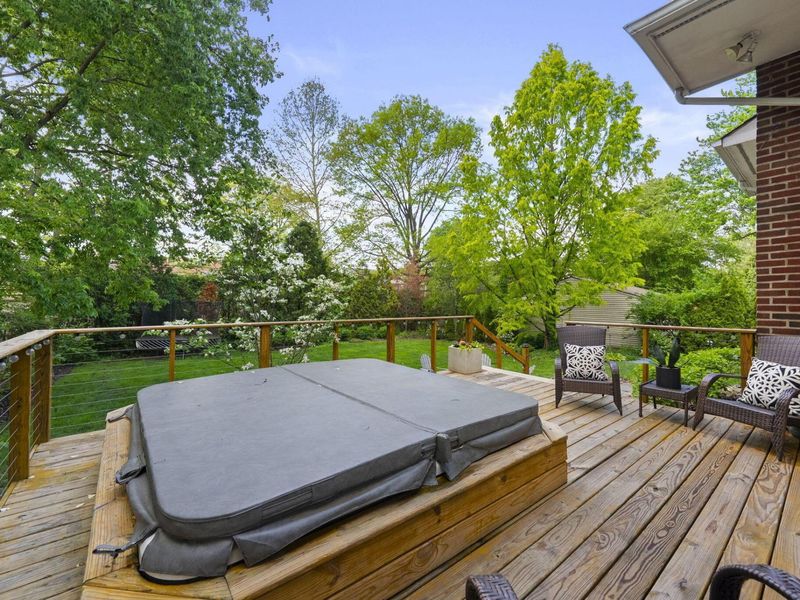 2095 Tremont Road, Columbus, OH 43221 Photo 63