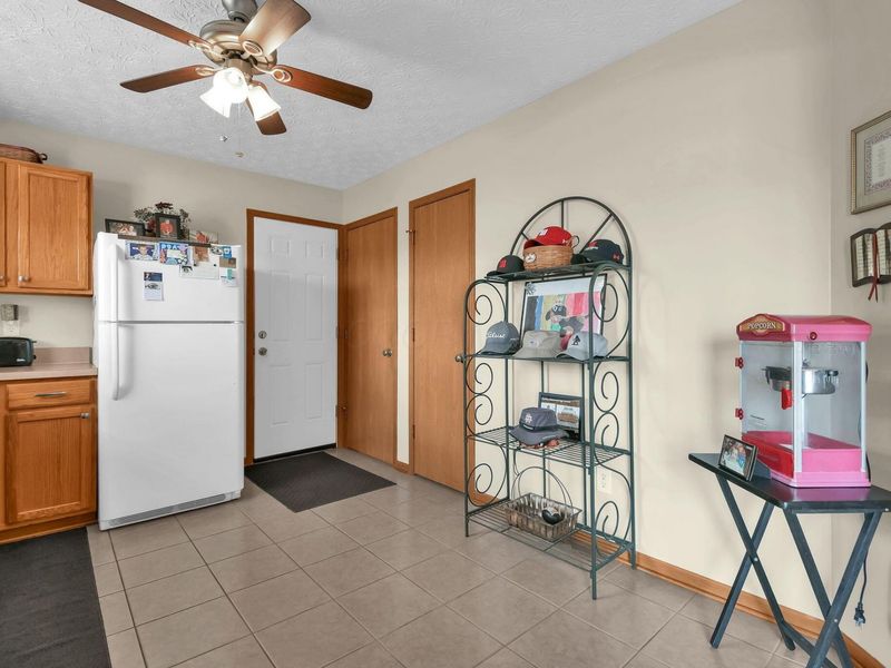 801 Whitehead Drive, Pataskala, OH 43062 Photo 10