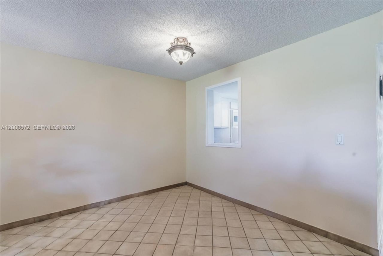 7610 NW 18th St, Unit 203, Margate, FL 33063 Photo
