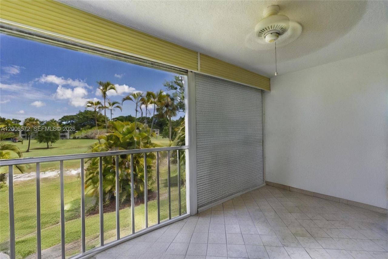 7610 NW 18th St, Unit 203, Margate, FL 33063 Photo