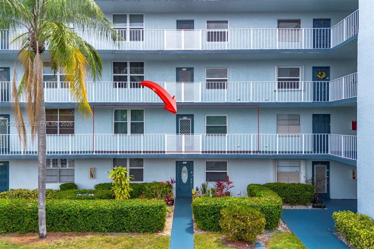 7610 NW 18th St, Unit 203, Margate, FL 33063 Photo