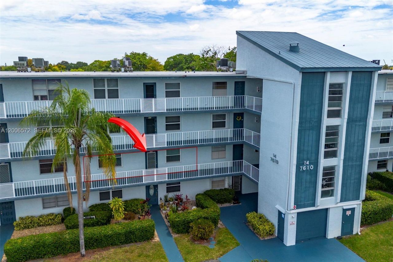 7610 NW 18th St, Unit 203, Margate, FL 33063 Photo