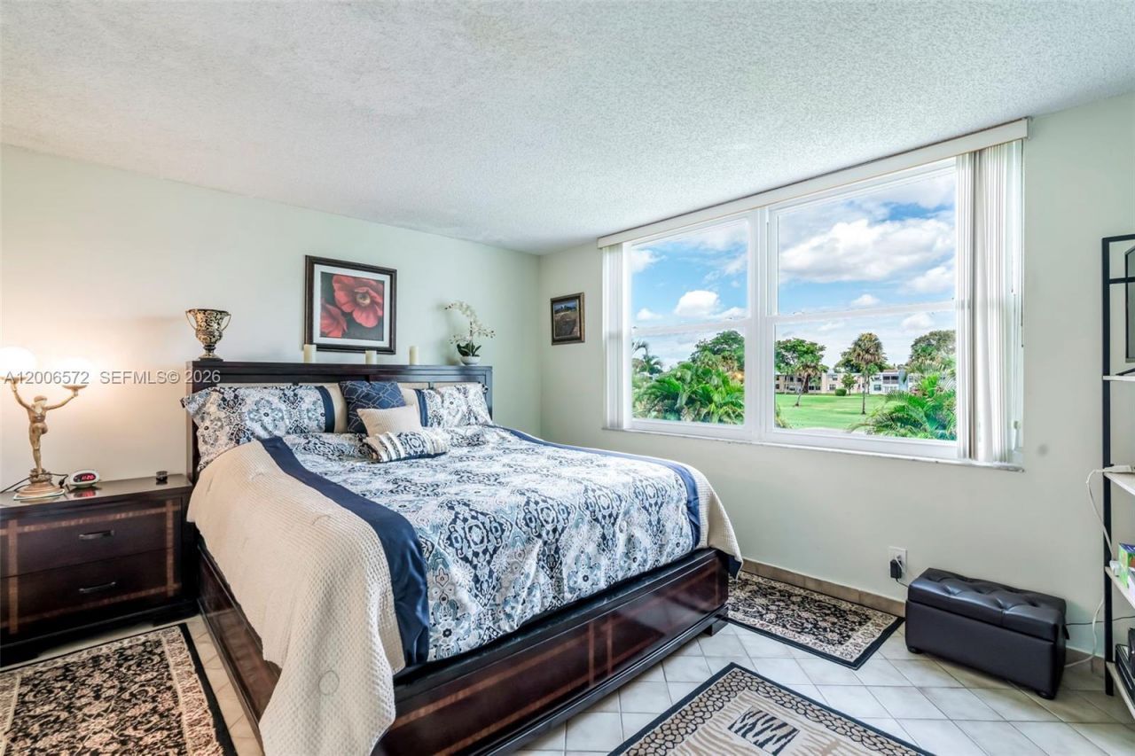 7610 NW 18th St, Unit 203, Margate, FL 33063 Photo