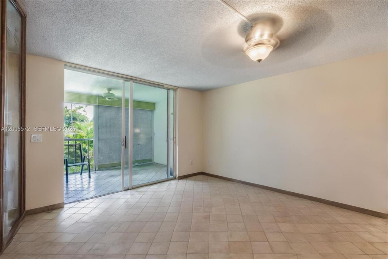 7610 NW 18th St, Unit 203, Margate, FL 33063 Photo