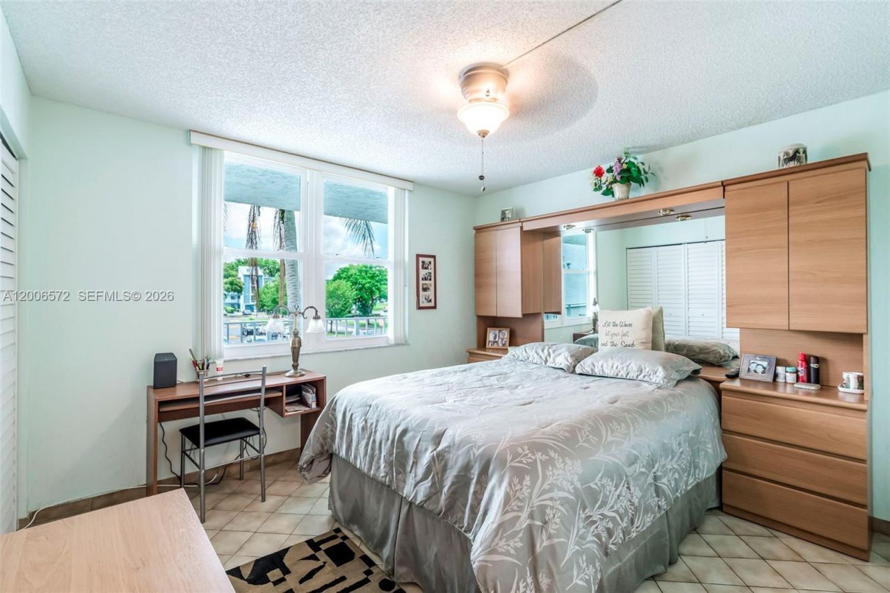 7610 NW 18th St, Unit 203, Margate, FL 33063 Photo