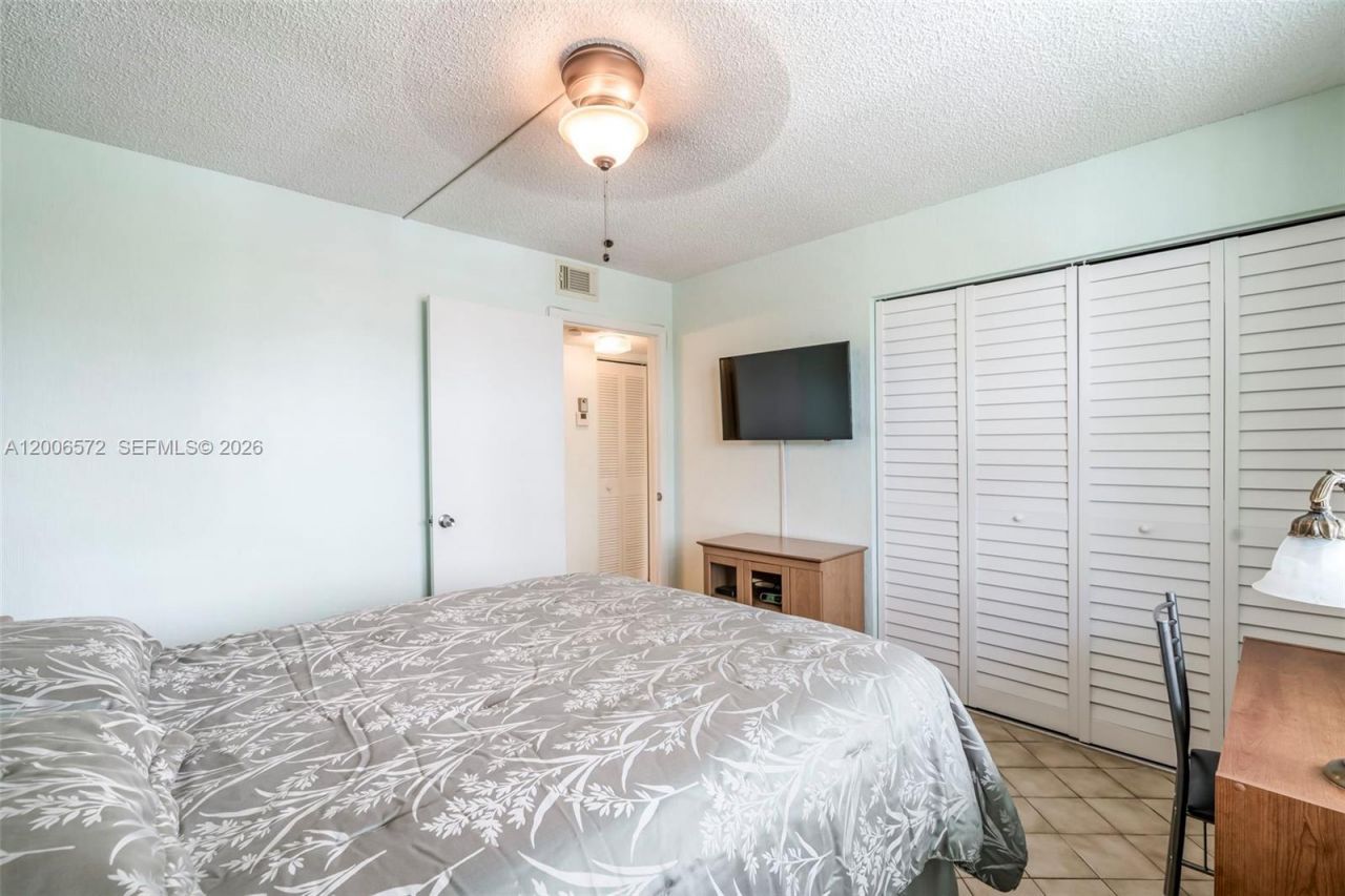7610 NW 18th St, Unit 203, Margate, FL 33063 Photo