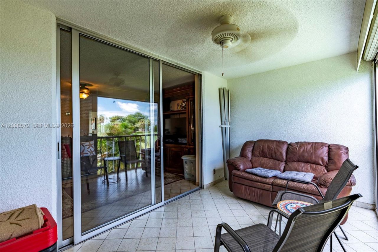 7610 NW 18th St, Unit 203, Margate, FL 33063 Photo