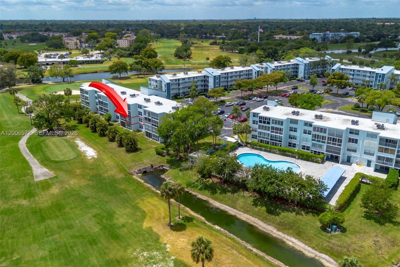 7610 NW 18th St, Unit 203, Margate, FL 33063 Photo