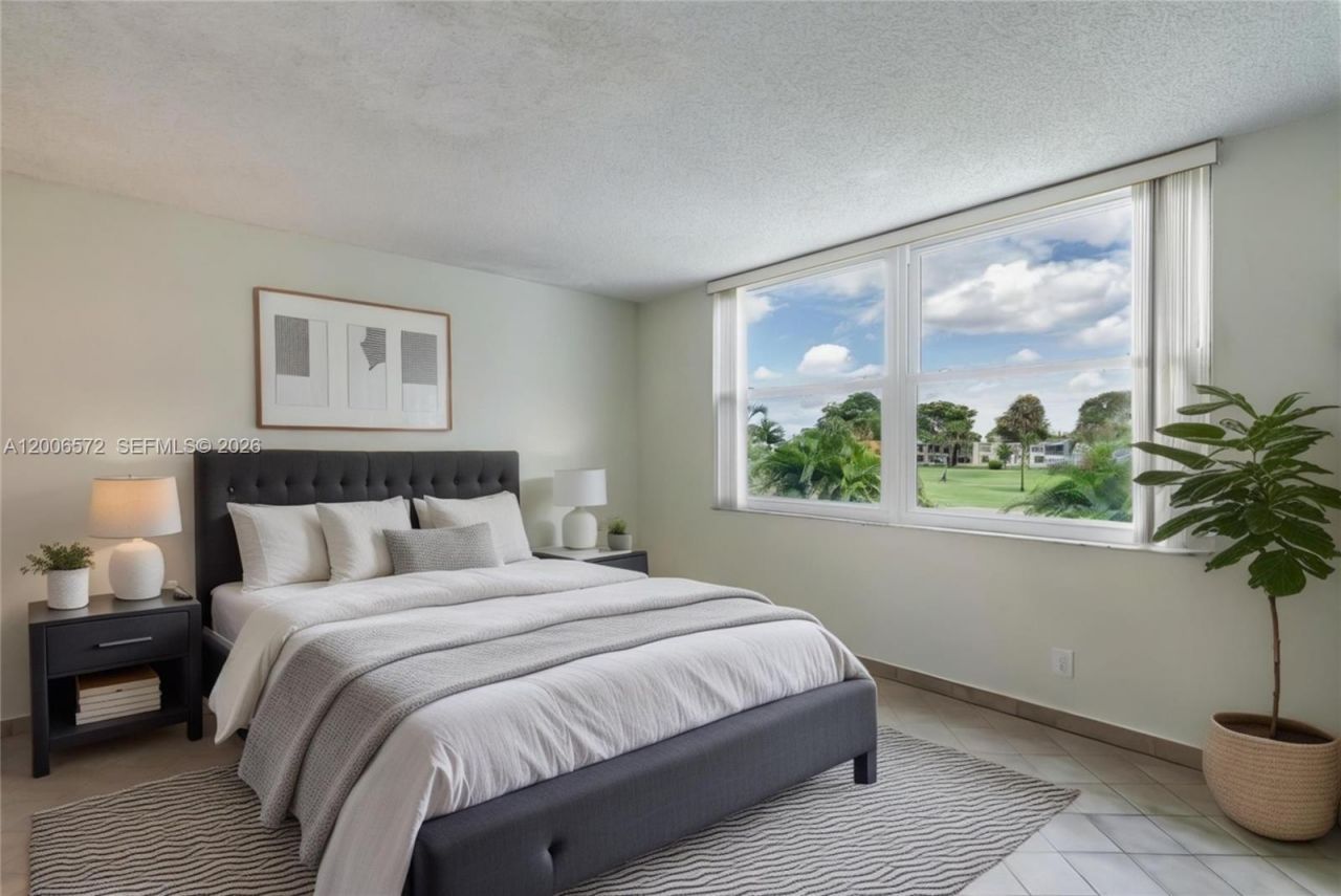 7610 NW 18th St, Unit 203, Margate, FL 33063 Photo