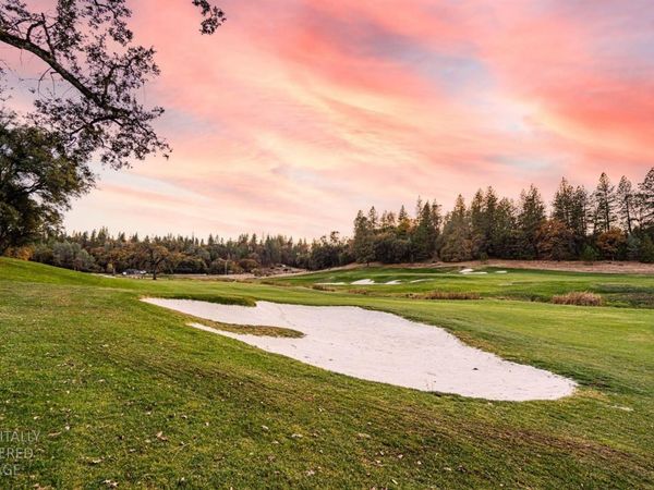 12466 Nicklaus Ct, Auburn, CA 95602