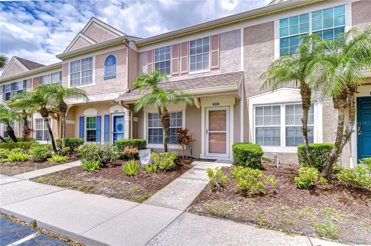 6335 Bayside Key Drive, Tampa, FL 33615 Main Photo