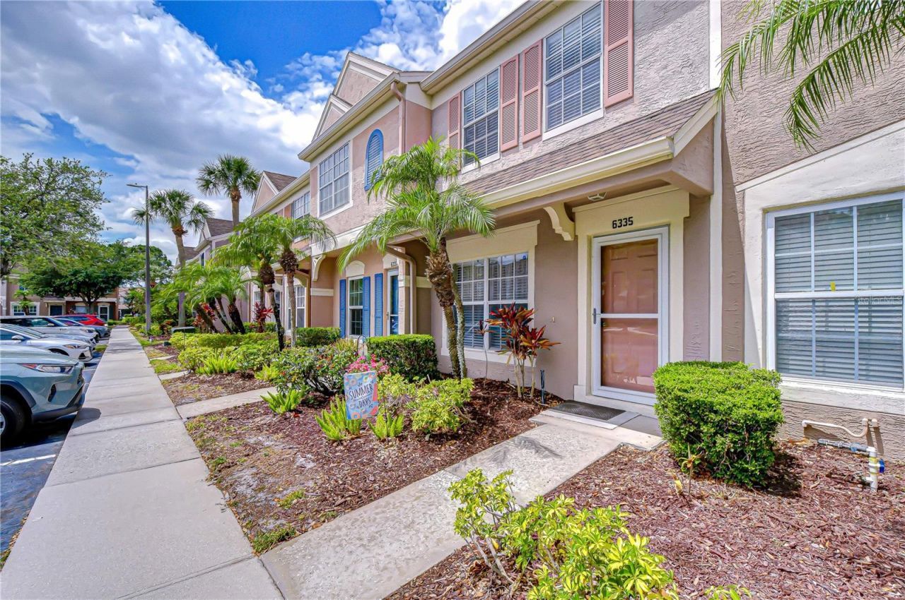 6335 Bayside Key Drive, Tampa, FL 33615 Photo