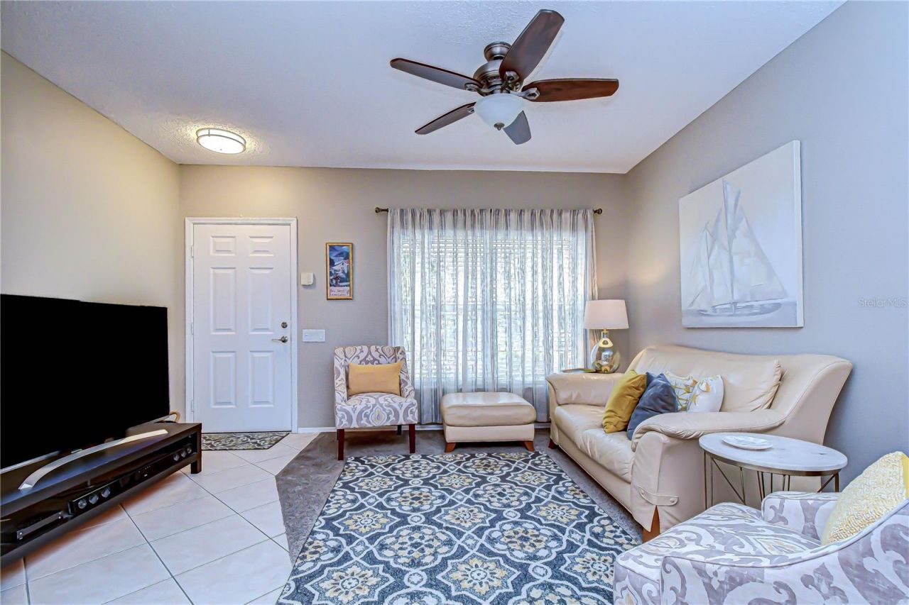 6335 Bayside Key Drive, Tampa, FL 33615 Photo