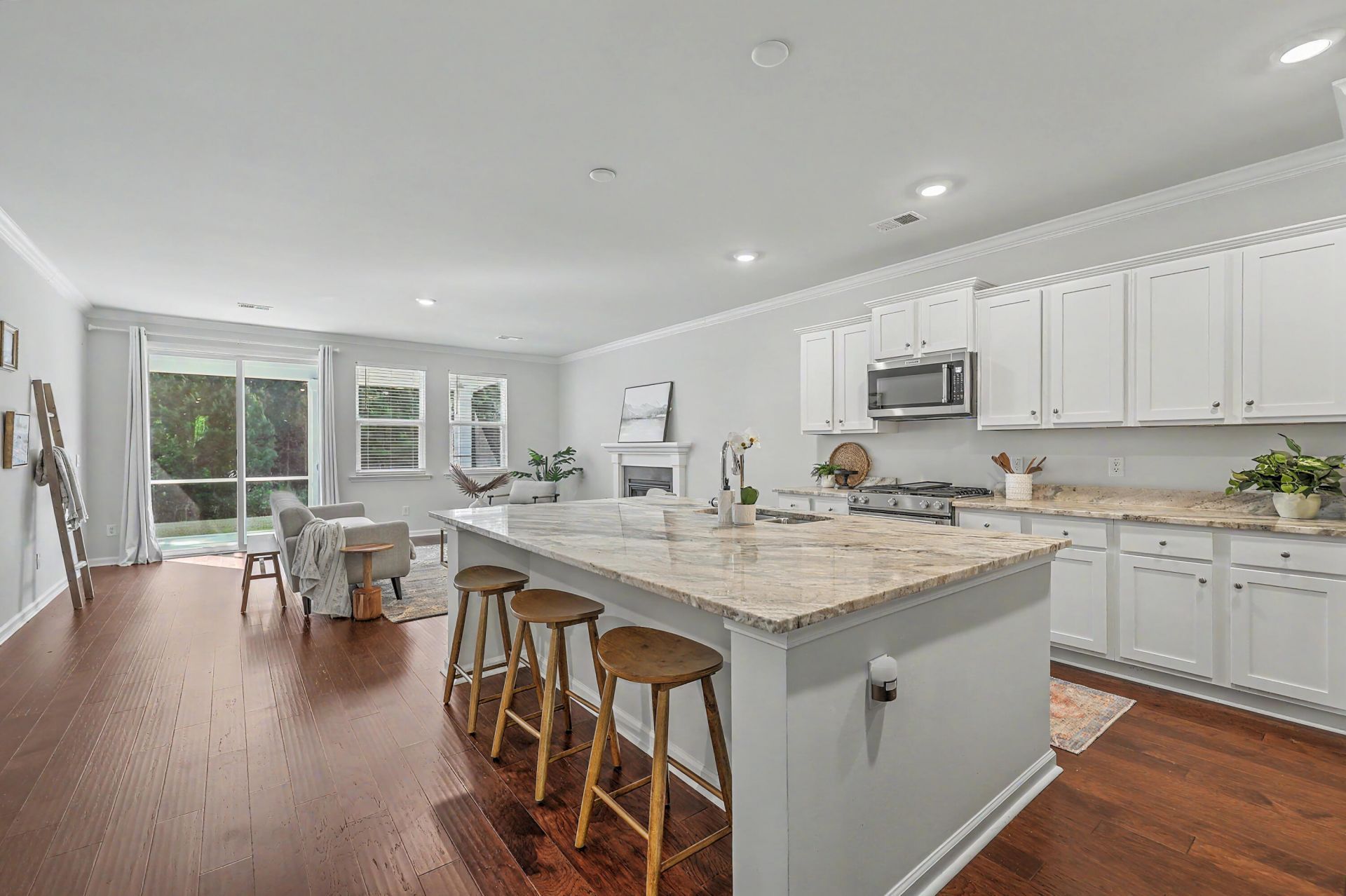 480 Oak View Way Photo 13