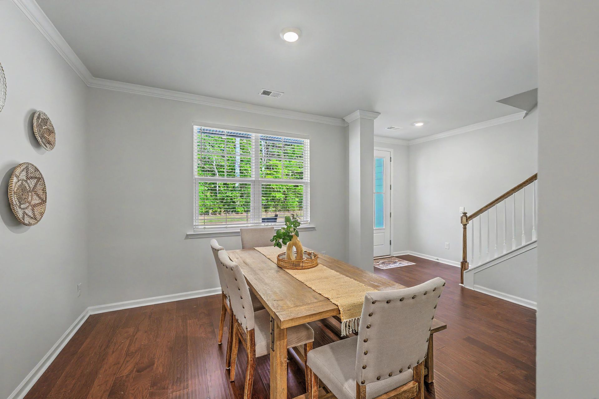 480 Oak View Way Photo 8