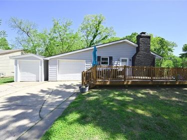 5437 N Askew Avenue, Kansas City, MO 64119