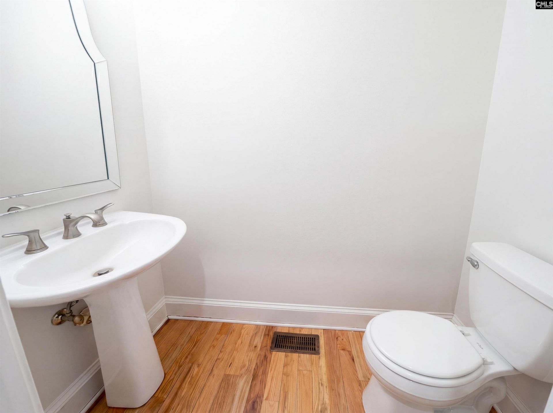 116 Crosscreek Drive Photo 18