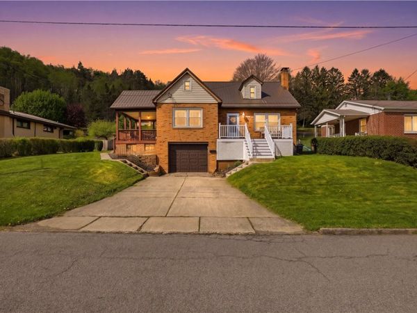 1916 Hillside Avenue, Windber, PA 15963