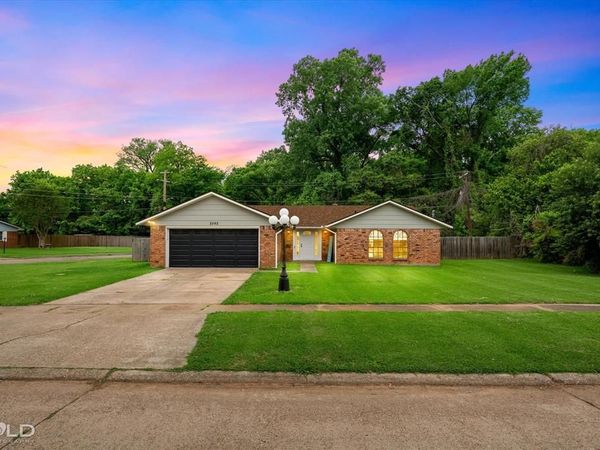 2542 Mecom Drive, Shreveport, LA 71104