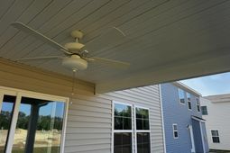 126 Kingsley Drive  photo 4