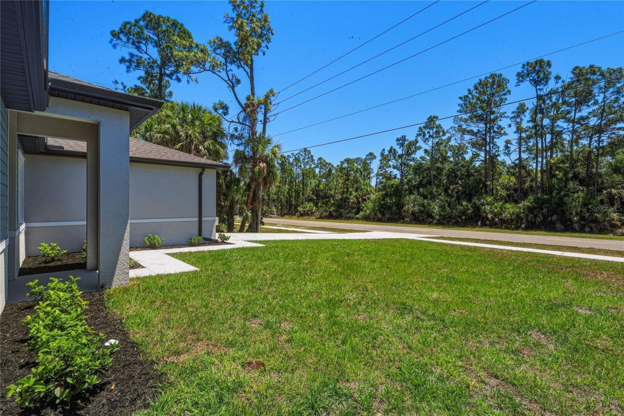 2843 S Chamberlain Boulevard, North Port, FL 34286 Photo