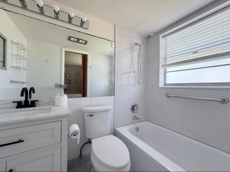 226 Windsor J, West Palm Beach, FL 33417 Photo