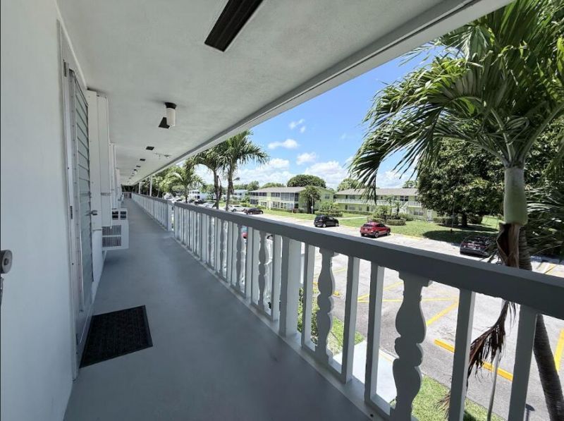 226 Windsor J, West Palm Beach, FL 33417 Photo