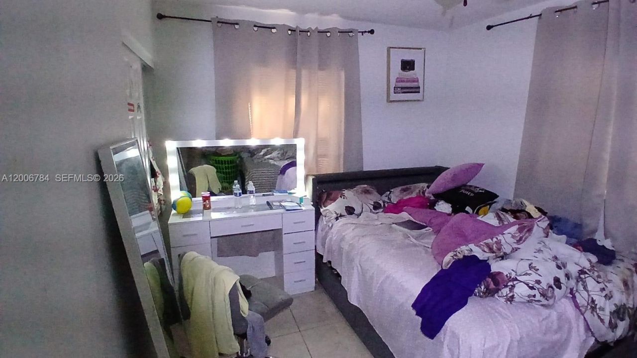 948 NW 14th Ct, Fort Lauderdale, FL 33311 Photo
