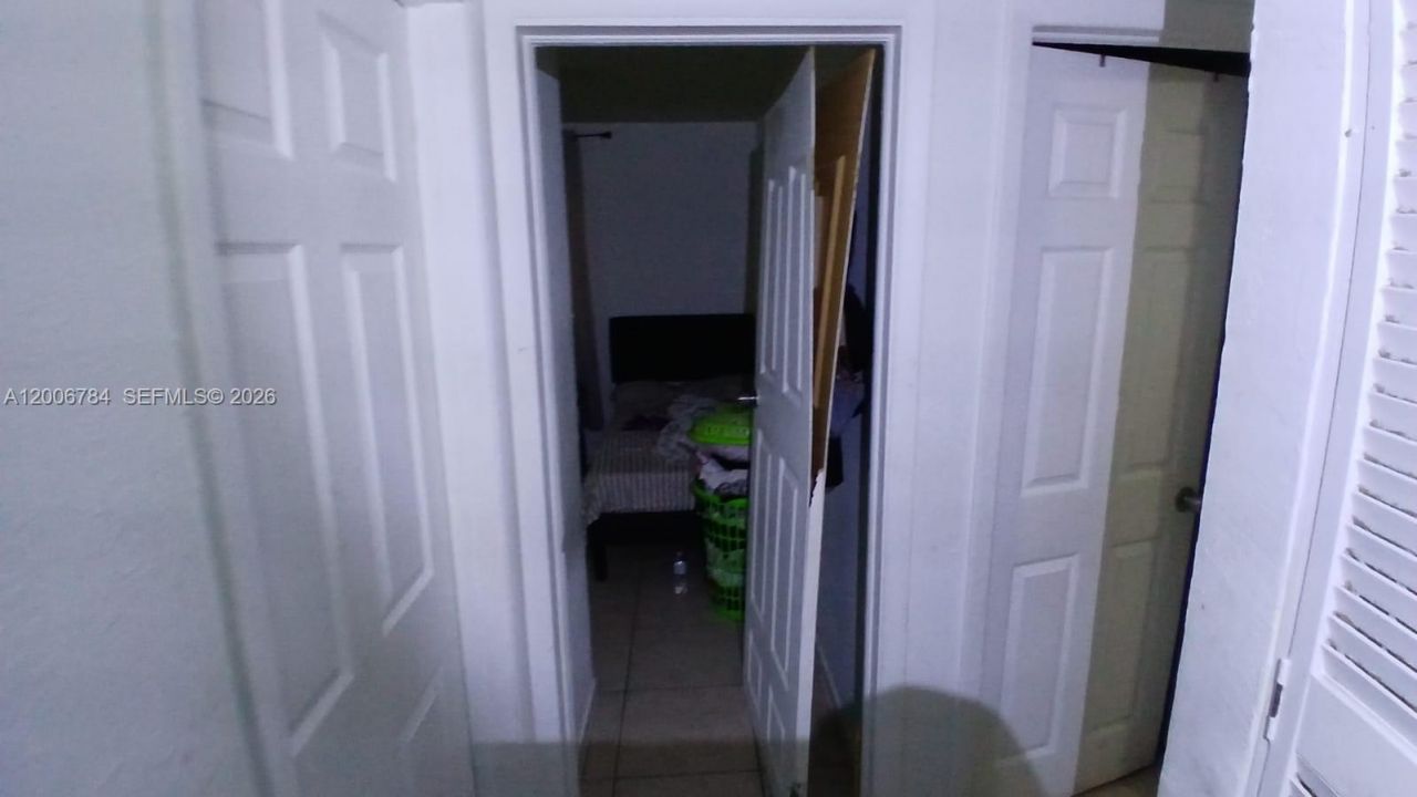 948 NW 14th Ct, Fort Lauderdale, FL 33311 Photo