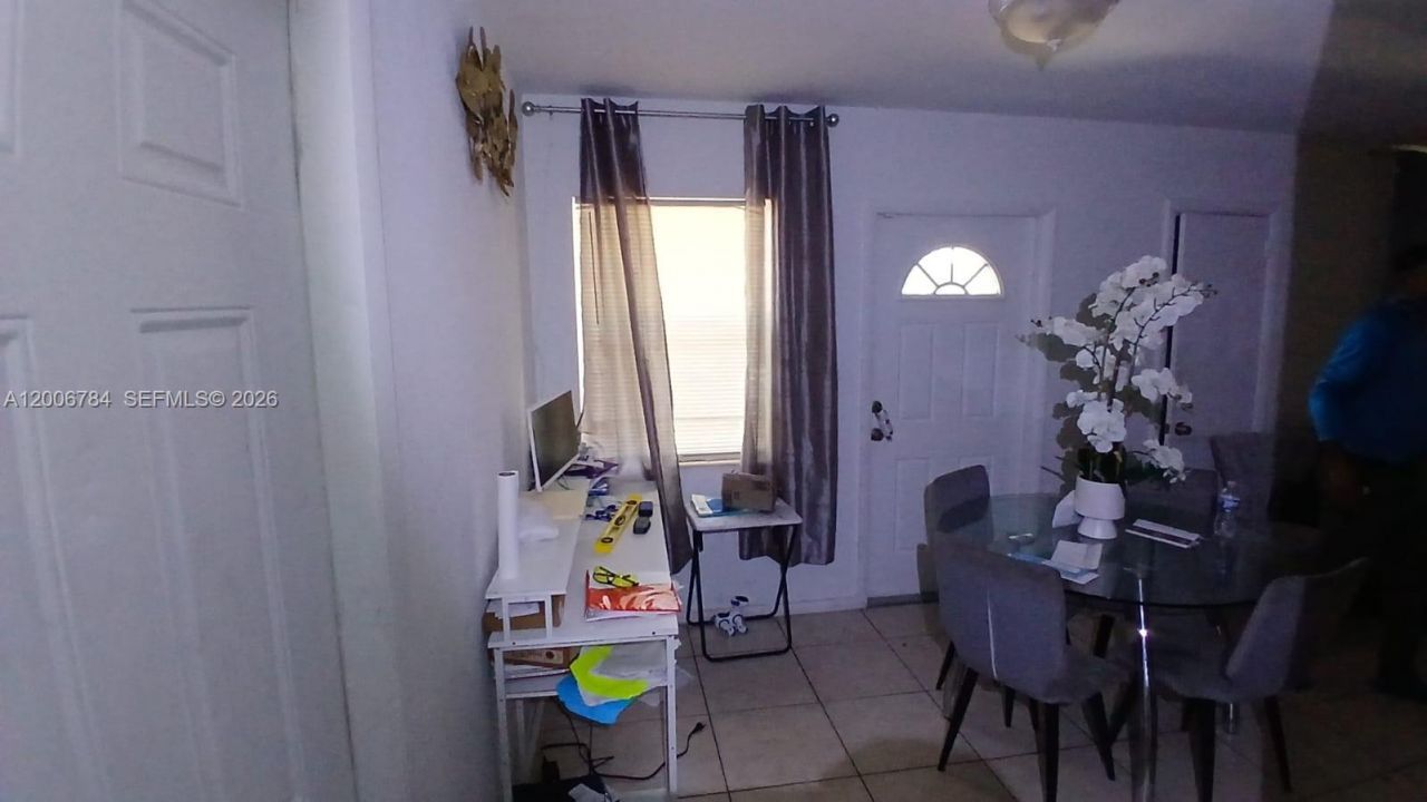 948 NW 14th Ct, Fort Lauderdale, FL 33311 Photo