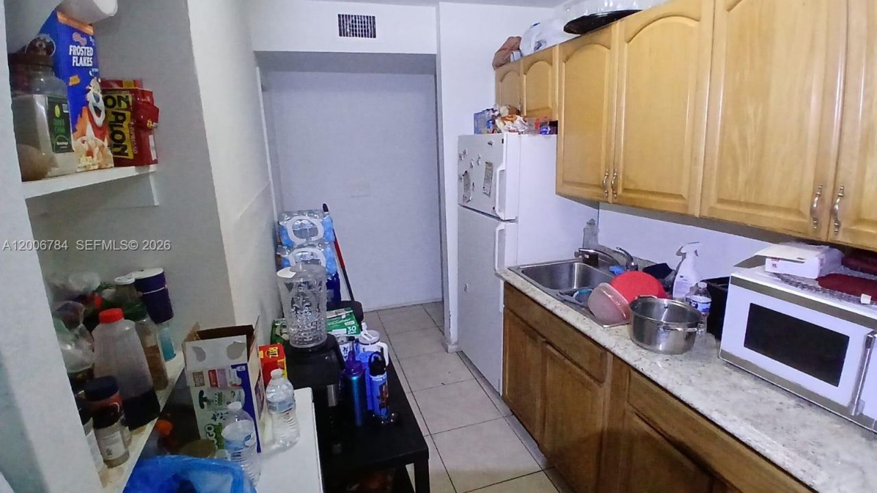 948 NW 14th Ct, Fort Lauderdale, FL 33311 Photo