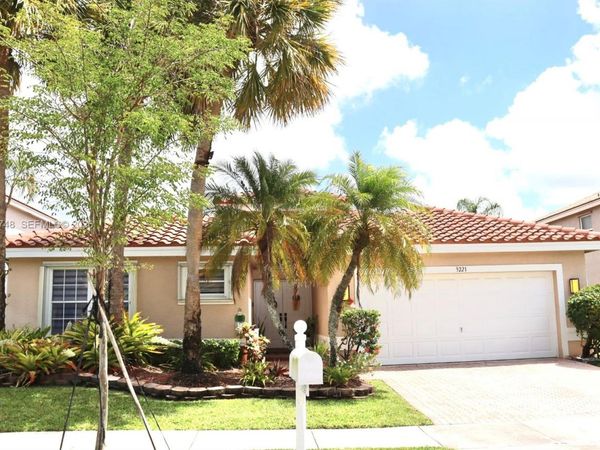 3221 SW 173rd Ter , Miramar, FL 33029