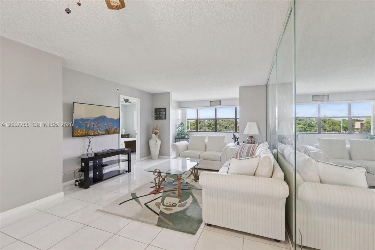2793 NW 104th Ave, Unit 401, Sunrise, FL 33322 Photo