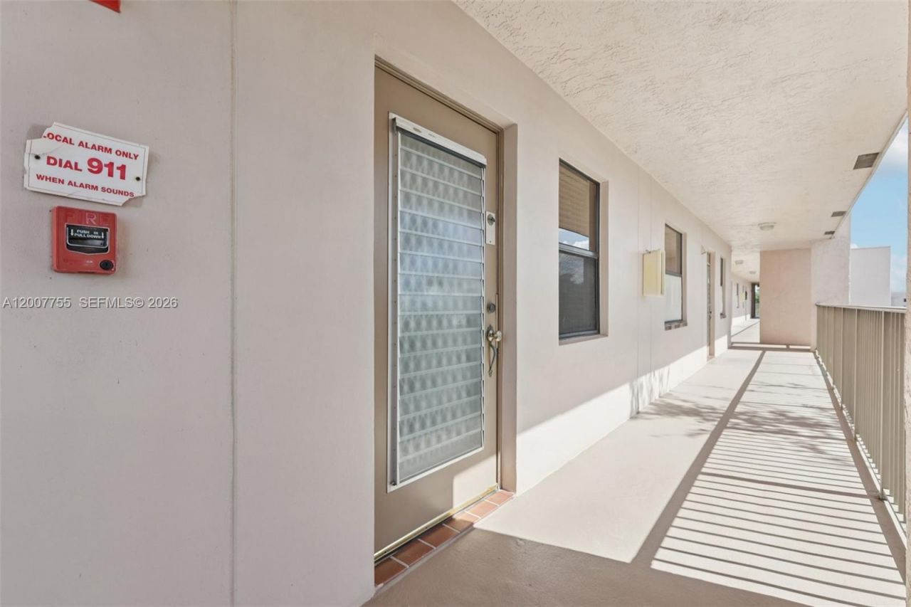 2793 NW 104th Ave, Unit 401, Sunrise, FL 33322 Photo