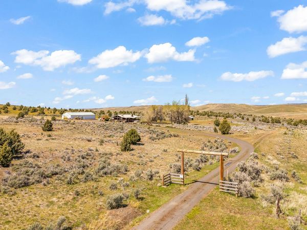 25887 SE Weberg Road, Paulina, OR 97751