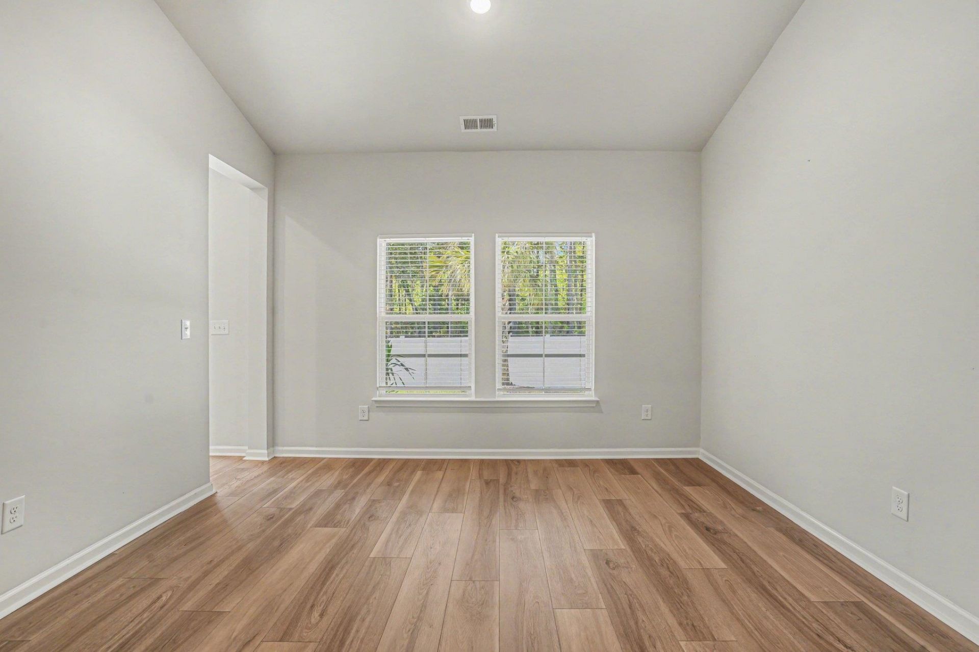 283 Augusta Green Way Photo 11