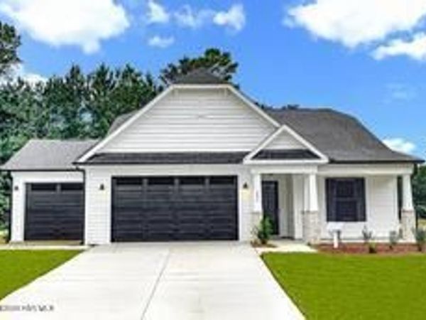 596 Newgate Court SE, Bolivia, NC 28422