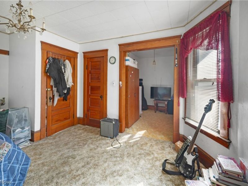 5862 Cable Avenue, Cleveland, OH 44127 Photo 17