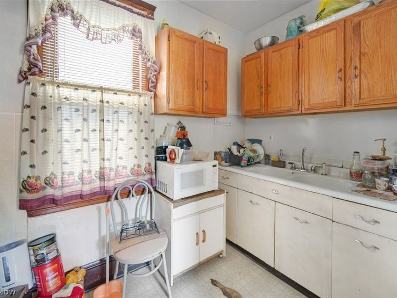 5862 Cable Avenue, Cleveland, OH 44127 Photo 26