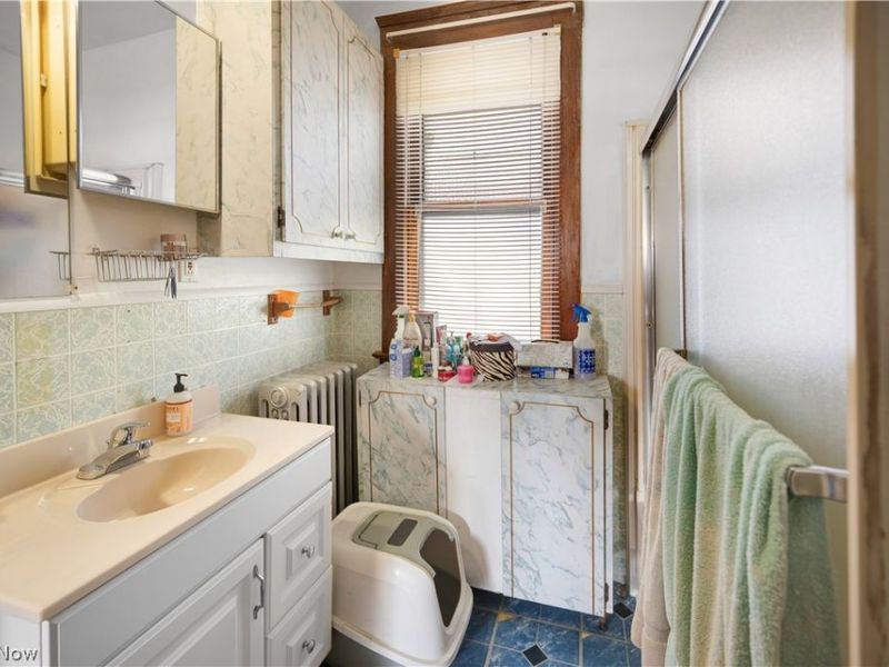 5862 Cable Avenue, Cleveland, OH 44127 Photo 31