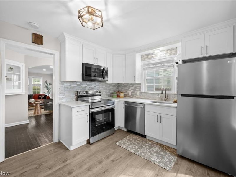 2324 Scholl Road, University Heights, OH 44118 Photo 11