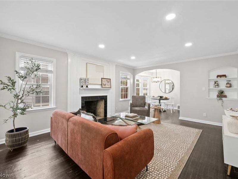 2324 Scholl Road, University Heights, OH 44118 Photo 2