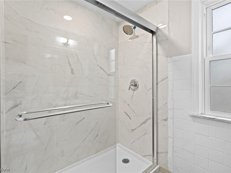 2324 Scholl Road, University Heights, OH 44118 Photo 32