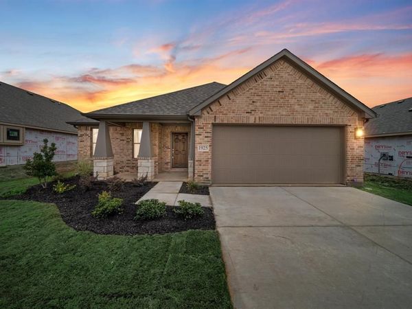 2425 Stardust Trail , Venus, TX 76009