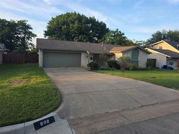608 Shelmar Drive , Euless, TX 76039