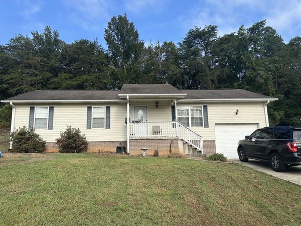 355 Brandy Hills Drive, South Pittsburg, TN 37380