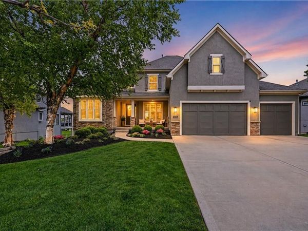 16816 Stearns Street, Overland Park, KS 66221