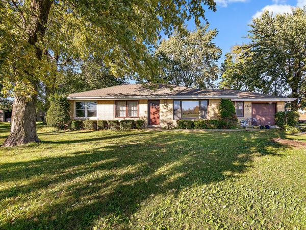 2944 Lincoln Highway , Chicago Heights, IL 60411