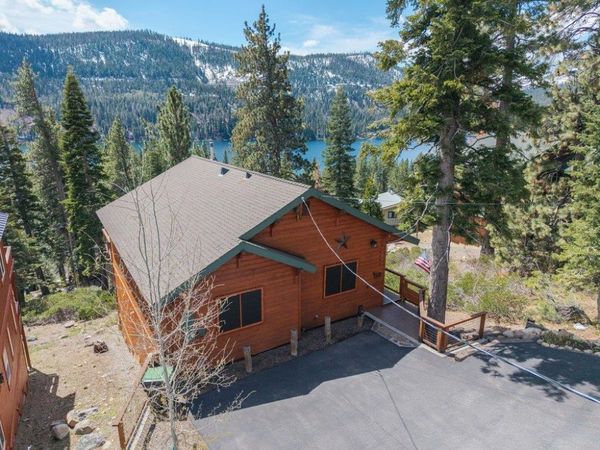14625 Denton Avenue, Truckee, CA 96161